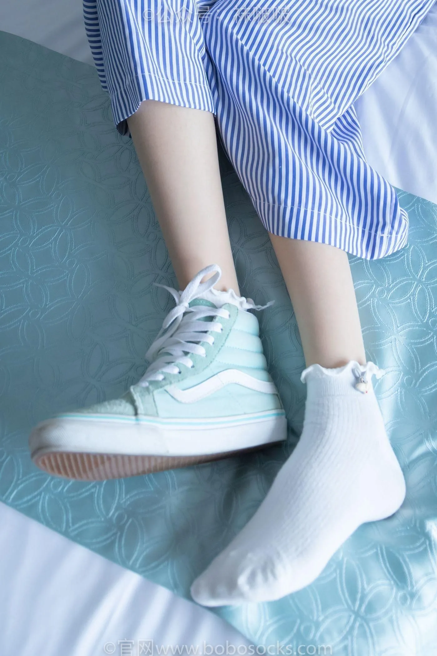 [BoBoSocks袜啵啵]NO.027 稚予- vans、白色棉袜、肉丝 [136P]插图